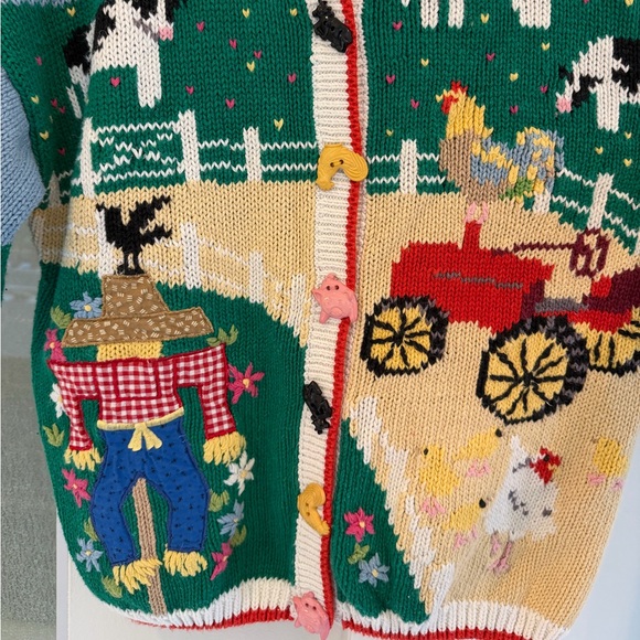 Design Options Small Sweater Cardigan Decorative Farm Animal Buttons Theme! - Picture 5 of 7